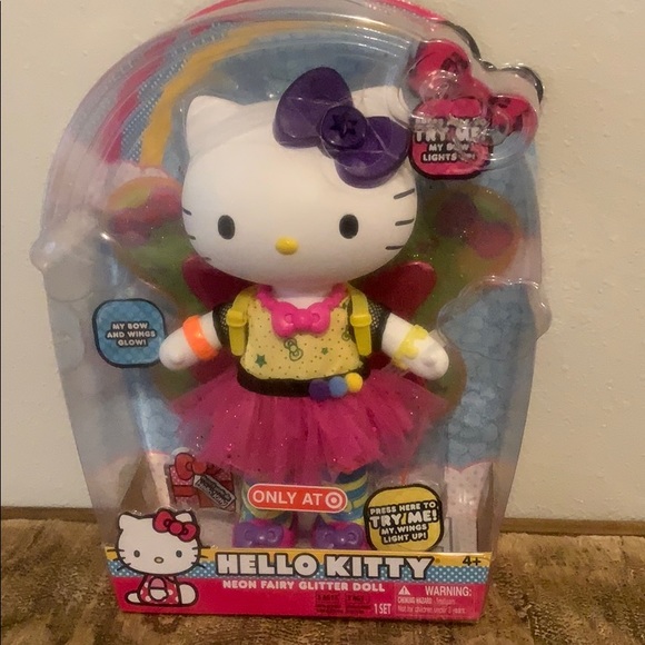 Hello kitty posable doll - Picture 2 of 11